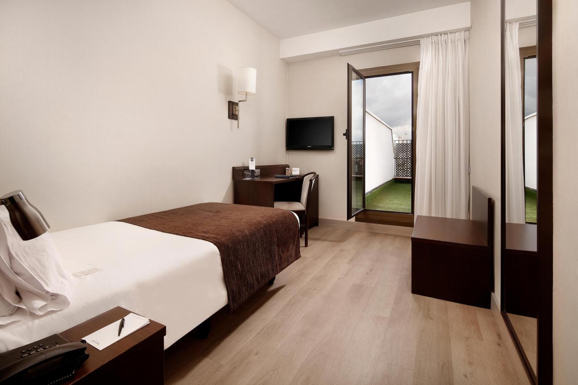 Hcc Regente Hotel Barcelona Exterior photo